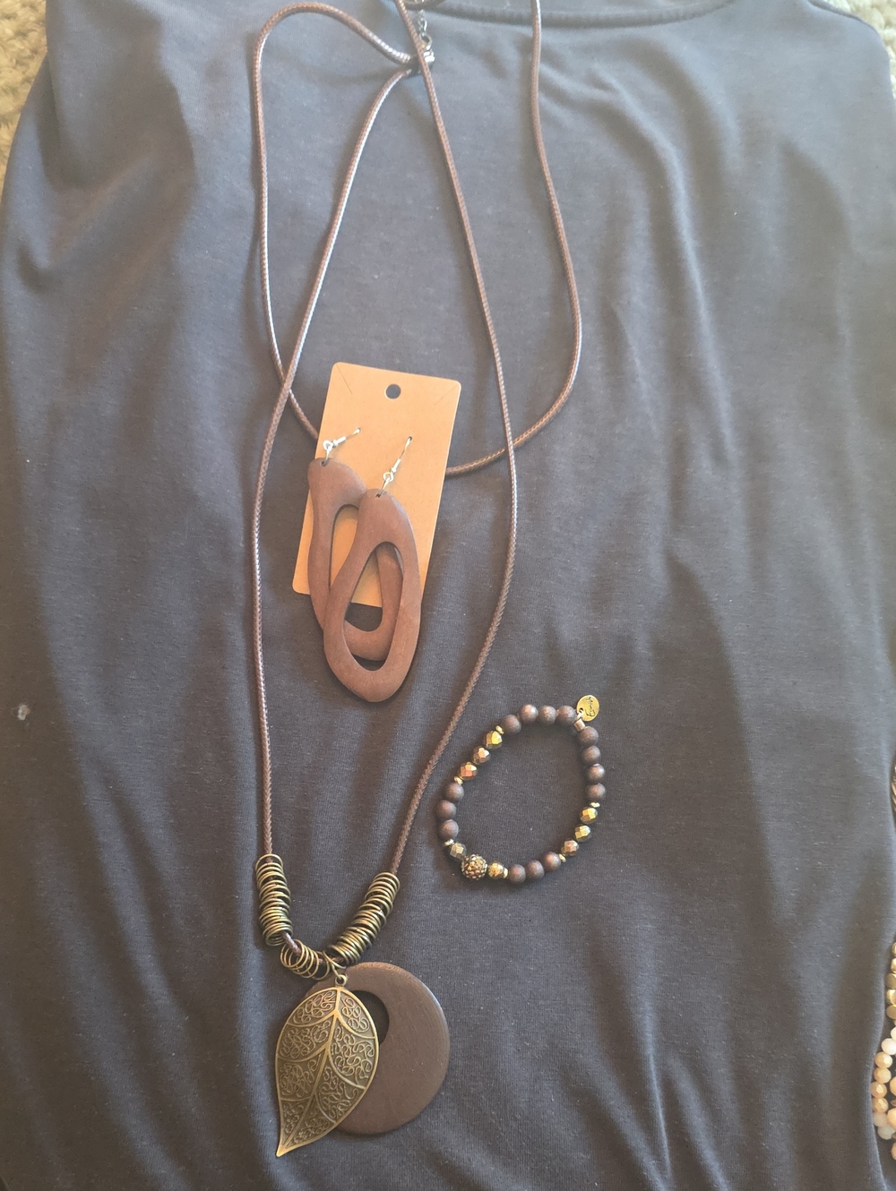 Wooden Leaf Pendant Necklace and Bead Bracelet Set - Brown With Wooden Earings
